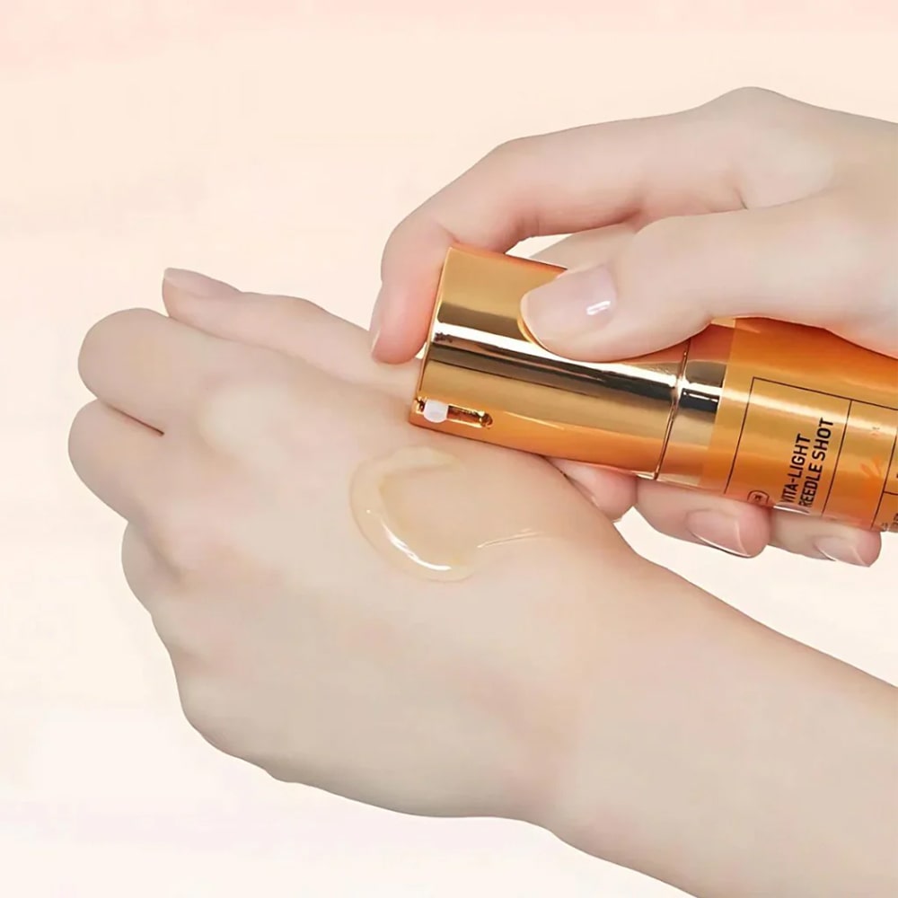 VT Cosmetics  Vita-Light Reedle Shot 100